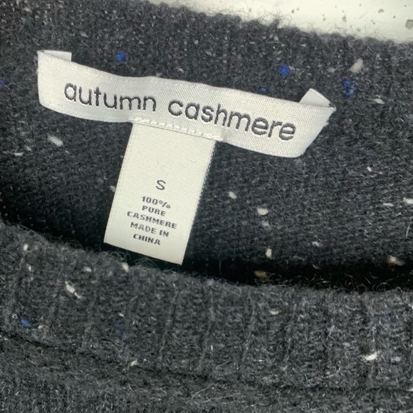 Autumn Cashmere Speckled Wide Sleeve Sweater - Picture 8 of 8